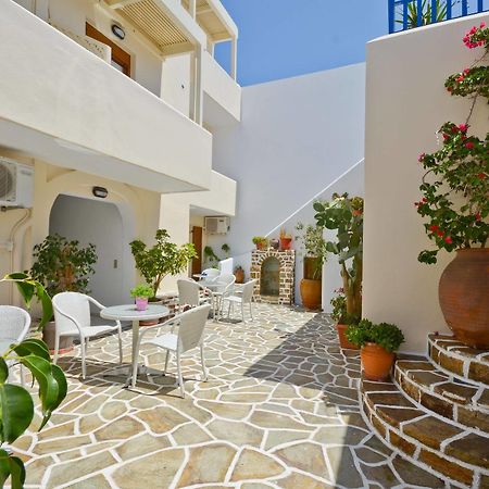 Margo Studios Naxos City Экстерьер фото