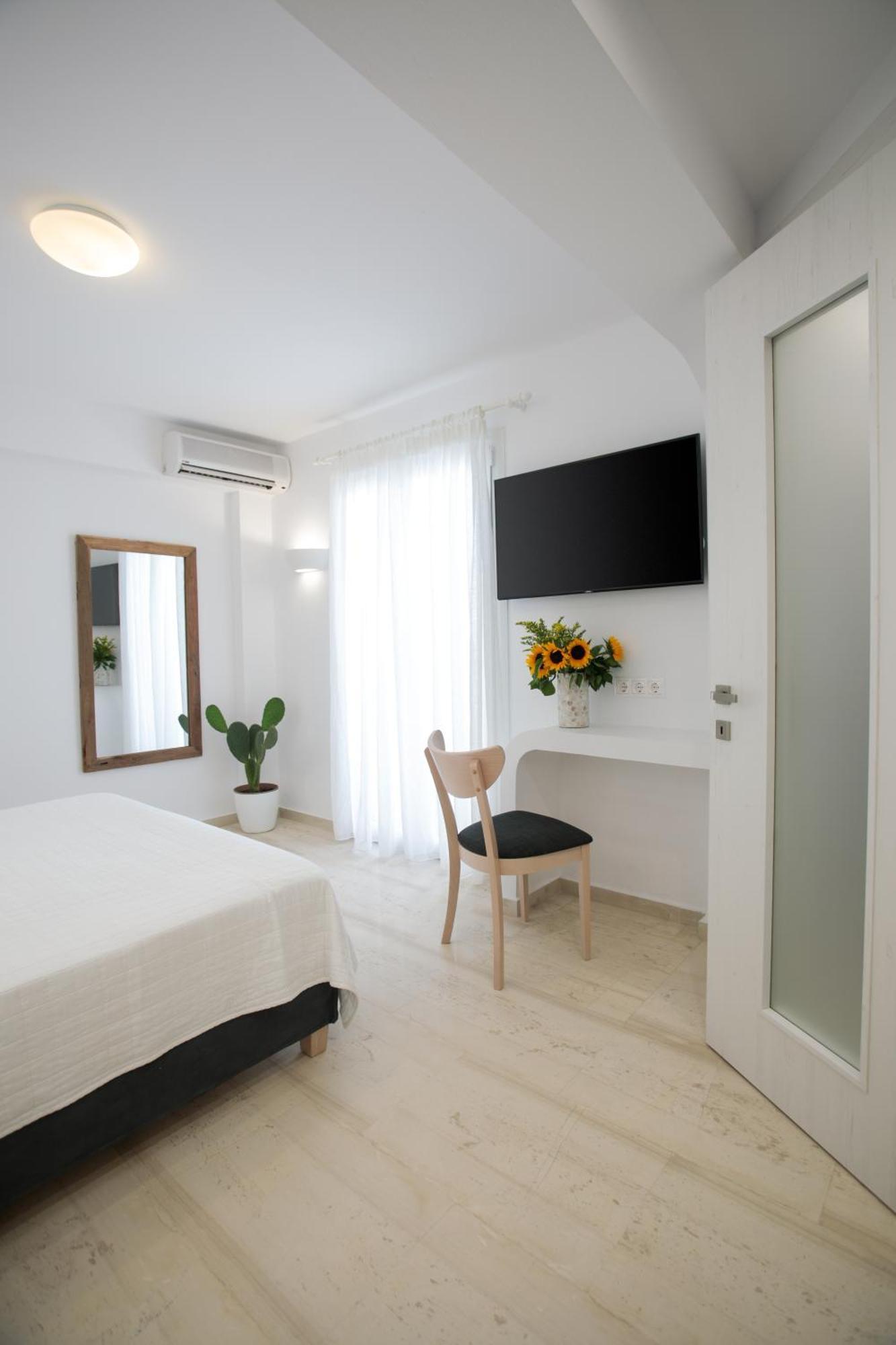 Margo Studios Naxos City Экстерьер фото