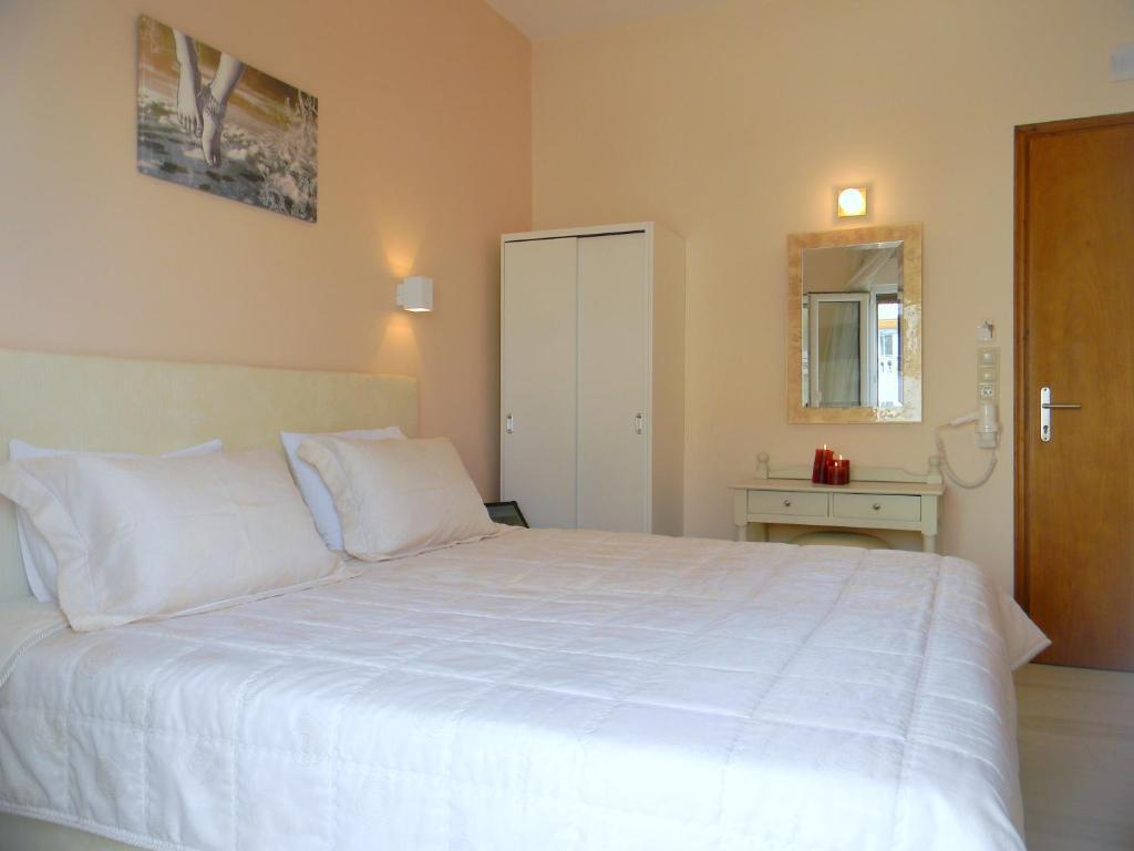 Margo Studios Naxos City Экстерьер фото